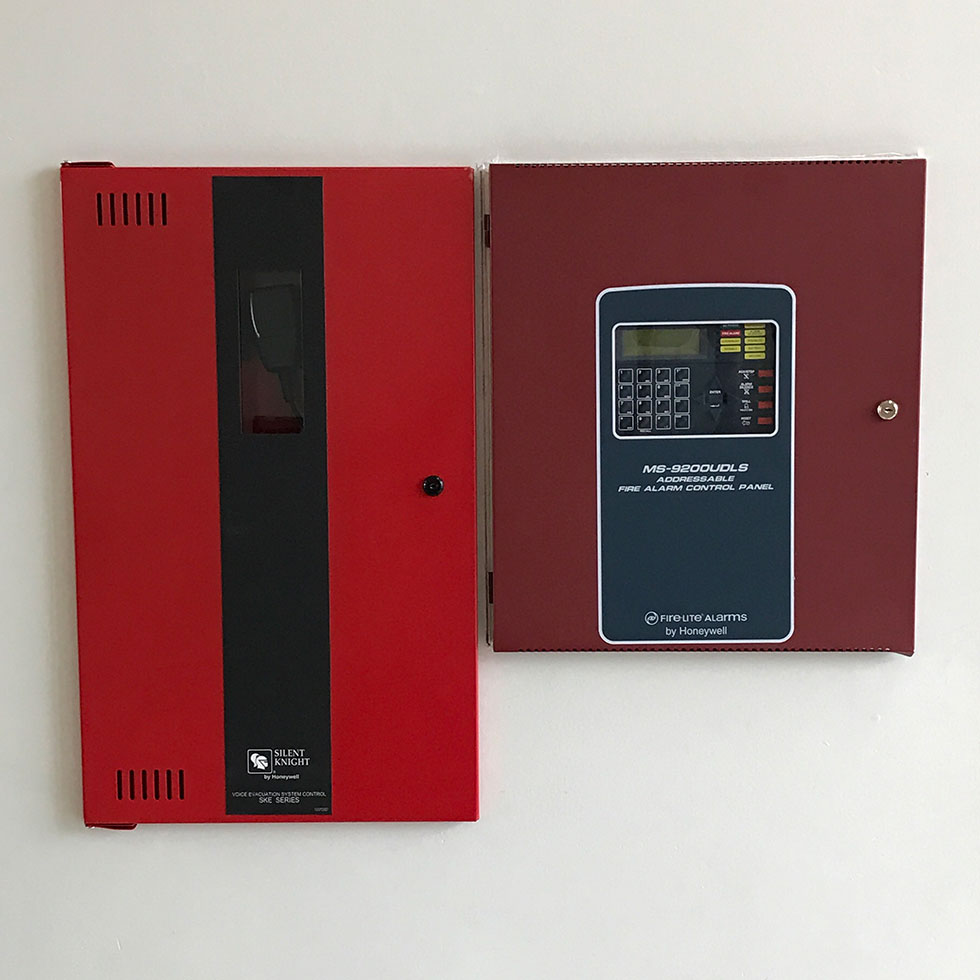 Voice evac and fire alarm system